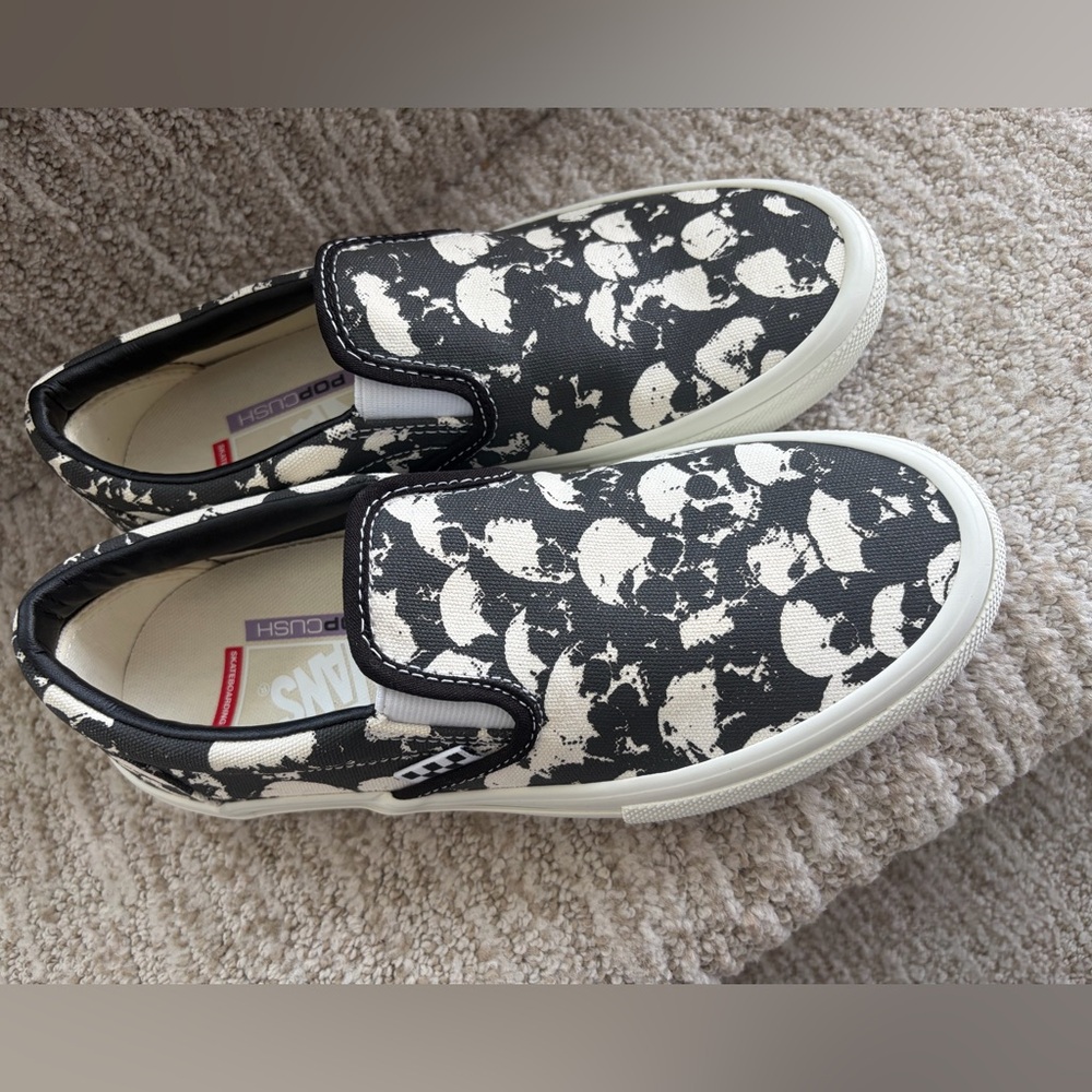 Vans Skate Slip-On Skull Pile Shoes. Men’s size 5.5. (Women’s size 7). - Picture 2 of 12